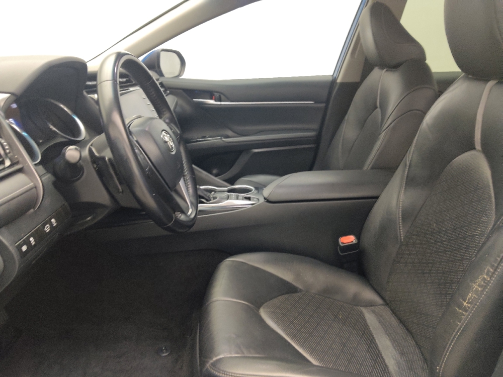 2019 Toyota Camry XSE - Photo 13