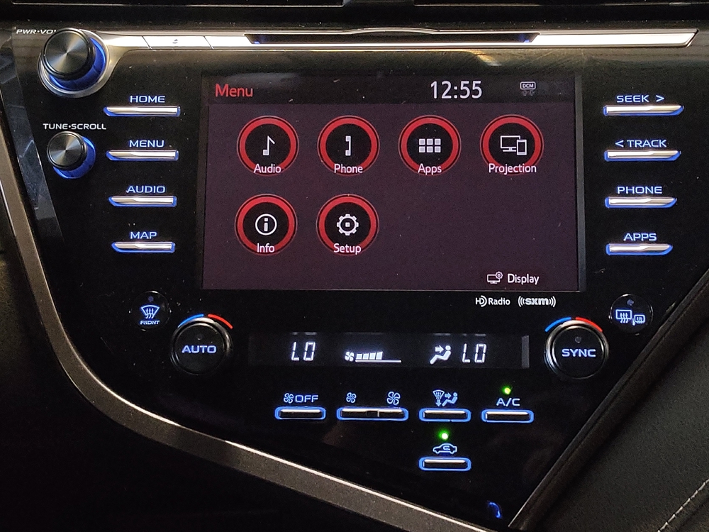 2019 Toyota Camry XSE - Photo 19