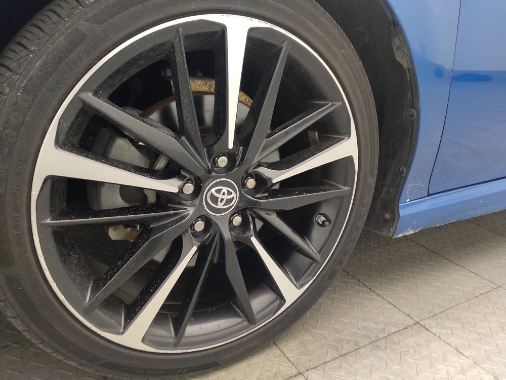 2019 Toyota Camry XSE - Photo 24