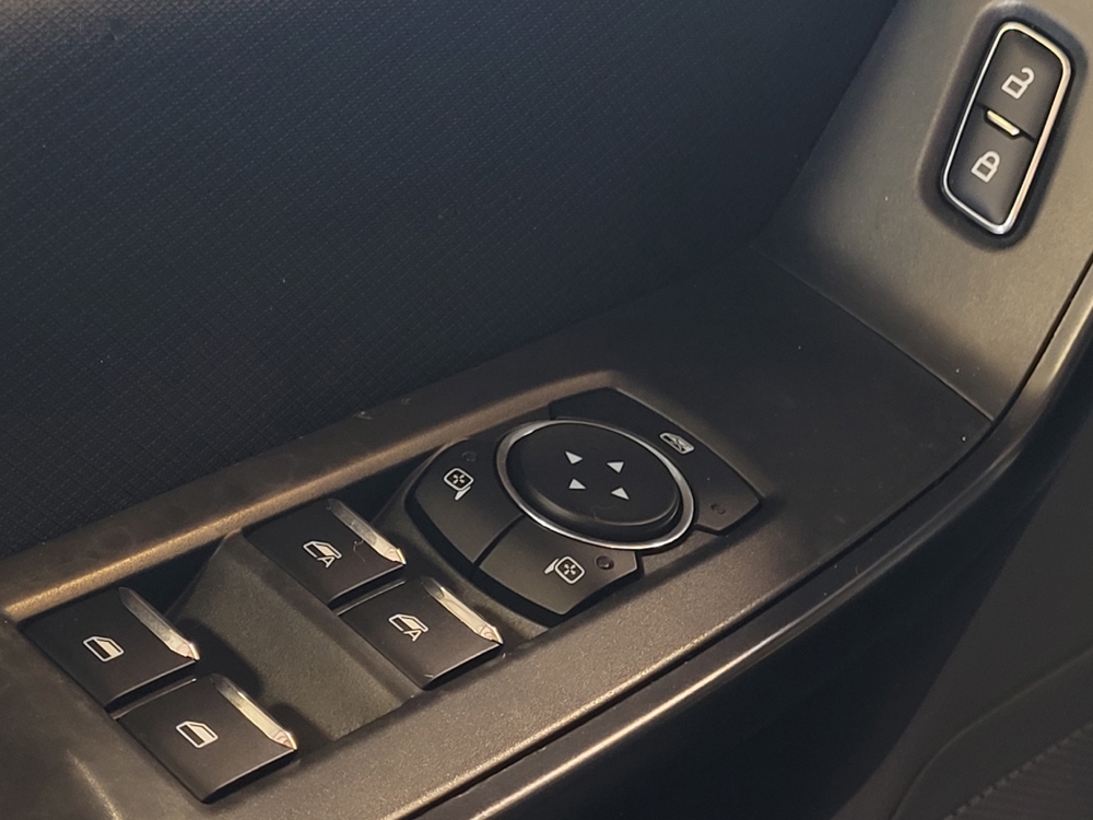 2022 Ford F-150 XL - Photo 21