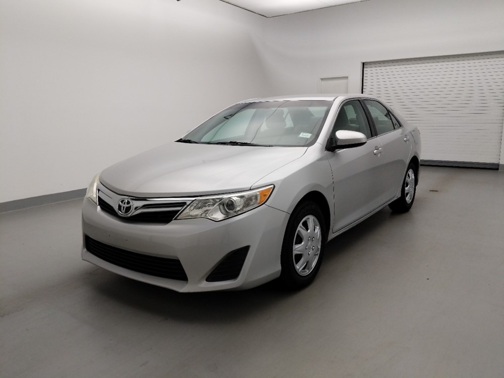 Used 2012 Toyota Camry Driver Front Bumper
