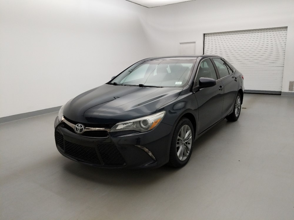 Used 2015 Toyota Camry Driver Front Bumper