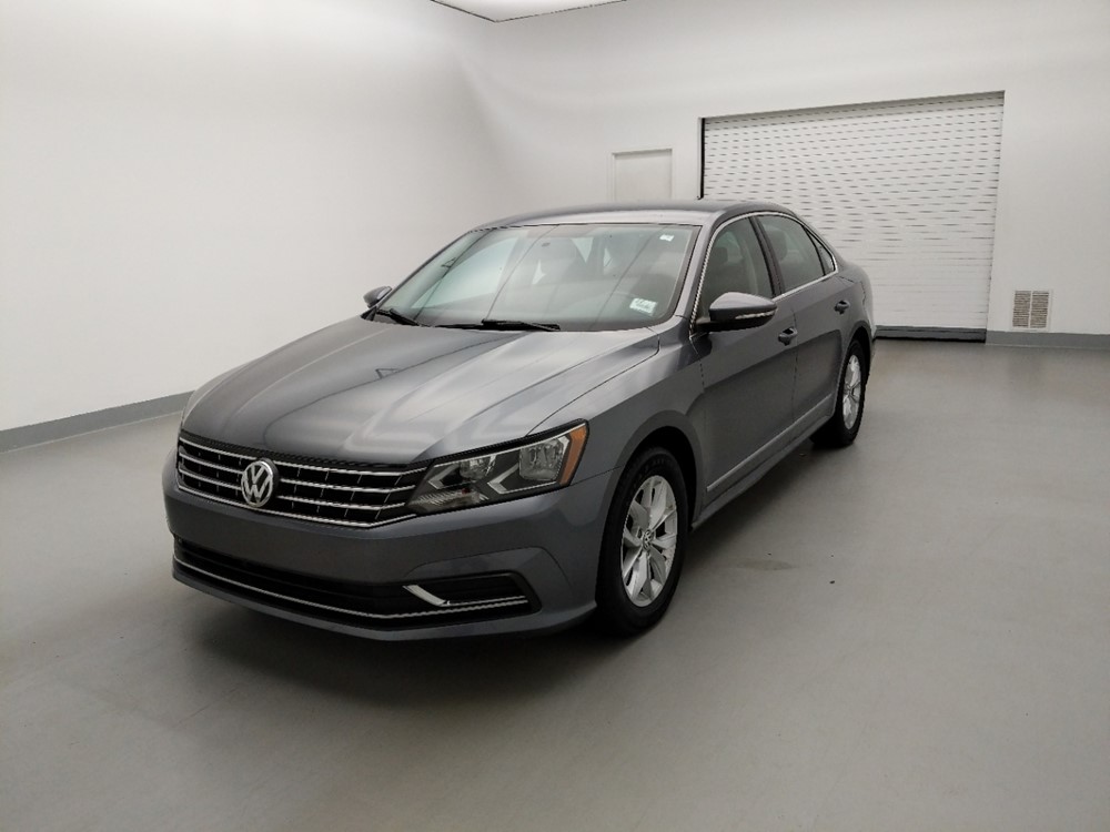 Used 2016 Volkswagen Passat Driver Front Bumper
