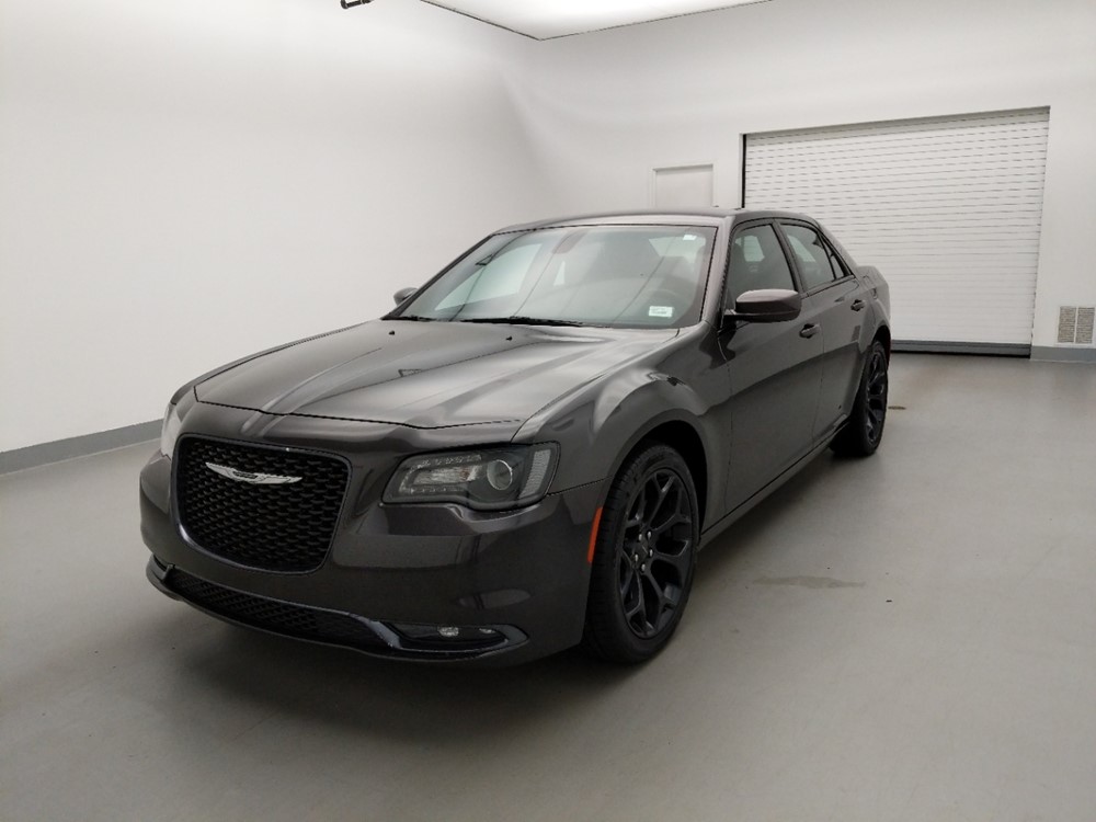 Used 2019 Chrysler 300 Driver Front Bumper