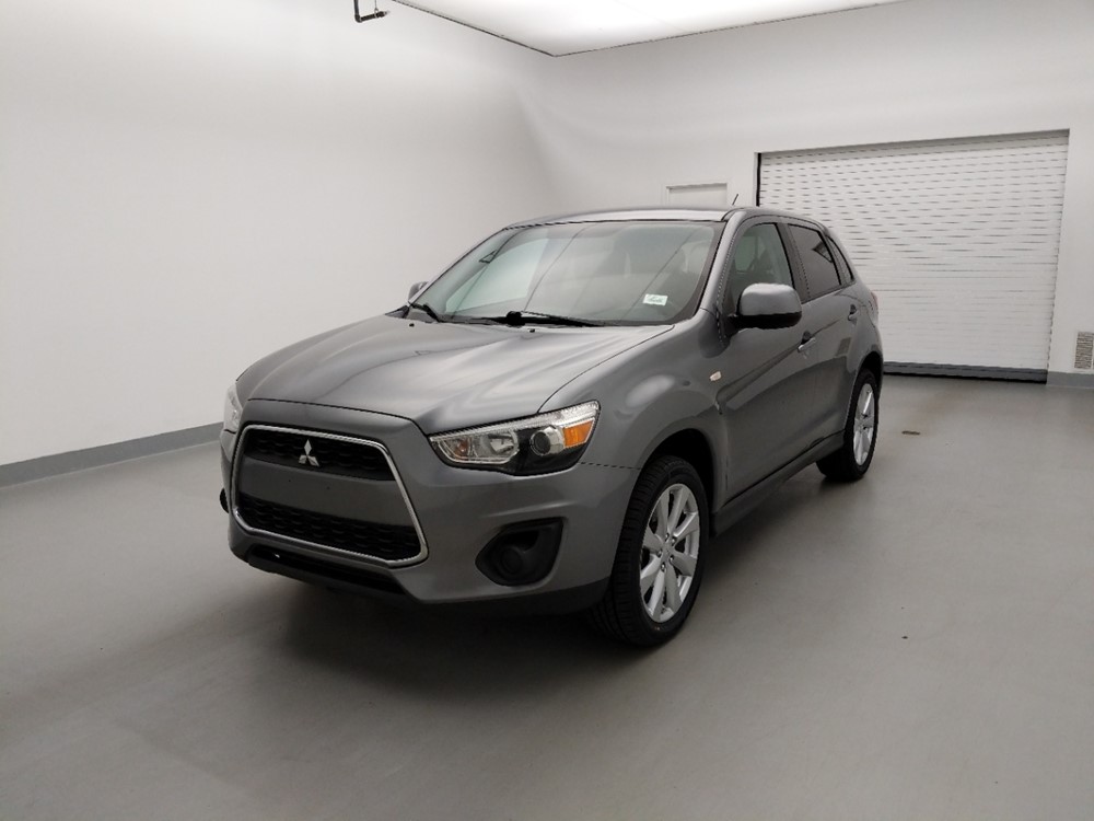 Used 2015 Mitsubishi Outlander Driver Front Bumper