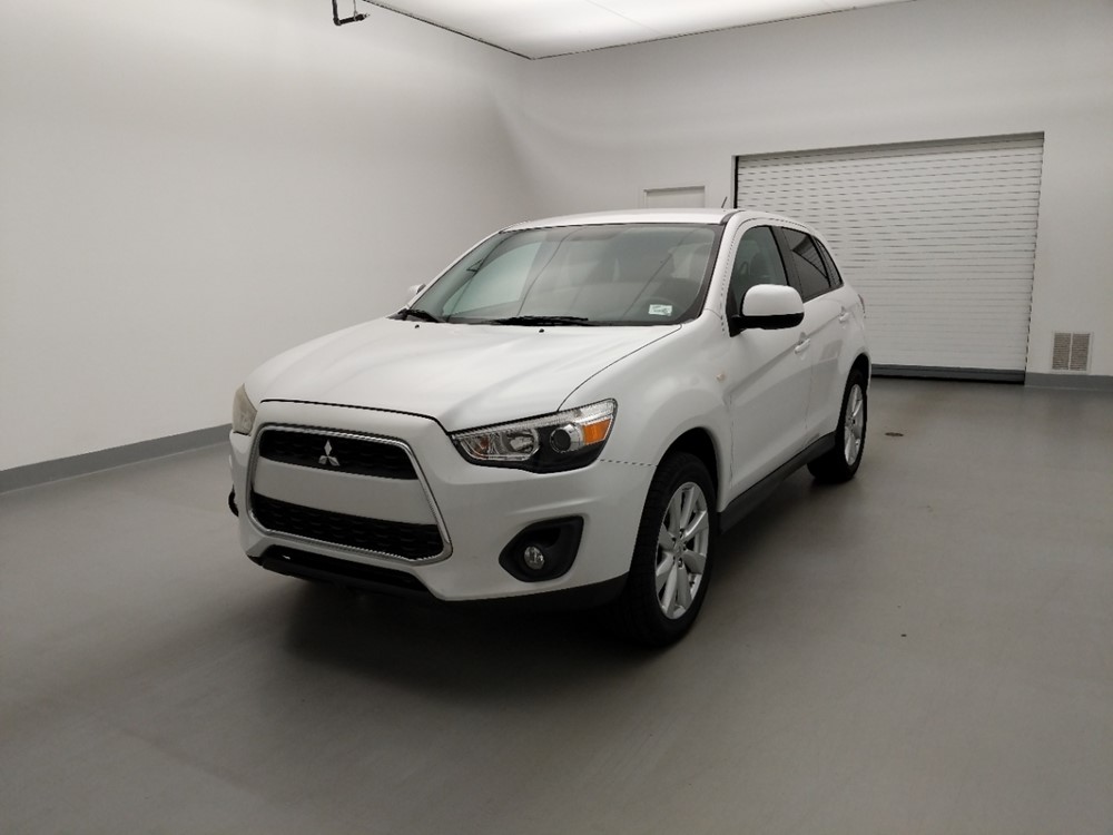 Used 2015 Mitsubishi Outlander Driver Front Bumper