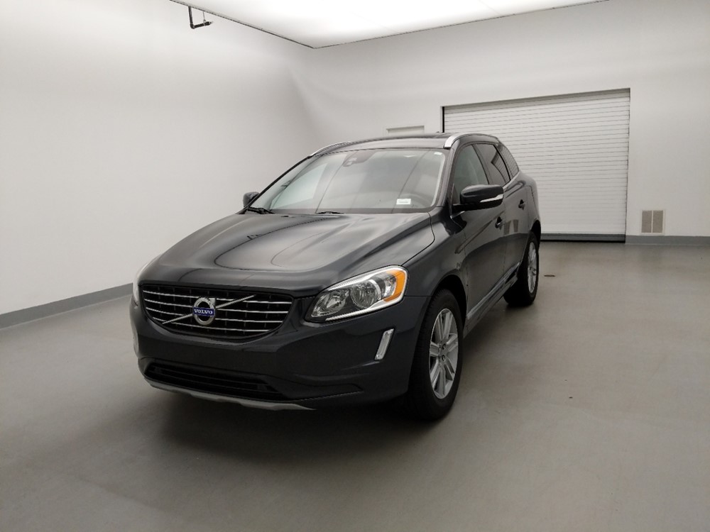 Used 2016 Volvo XC60 Driver Front Bumper