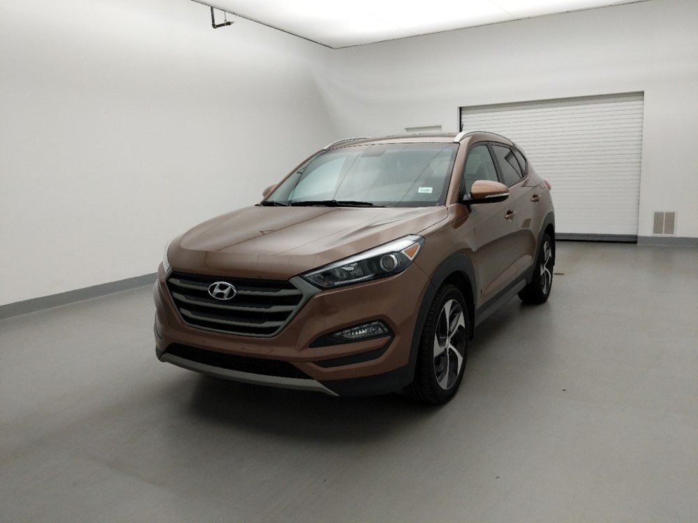 Used 2016 Hyundai Tucson Driver Front Bumper