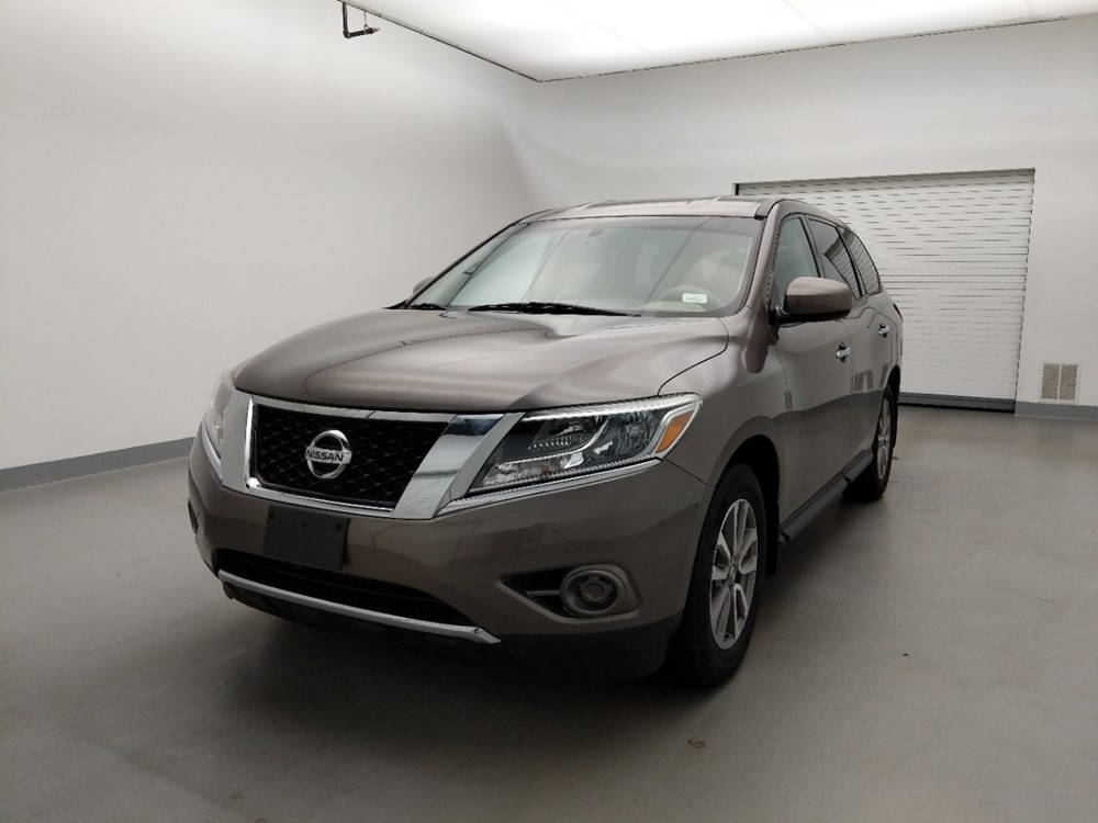 Used 2014 Nissan Pathfinder Driver Front Bumper