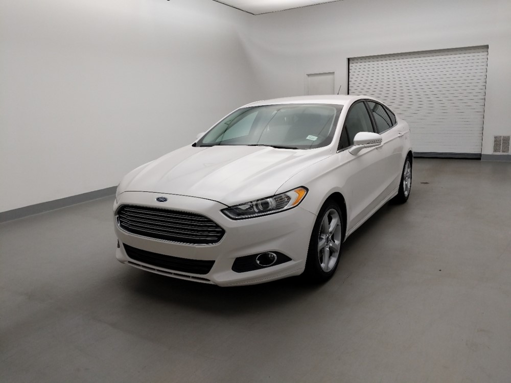 Used 2016 Ford Fusion Driver Front Bumper
