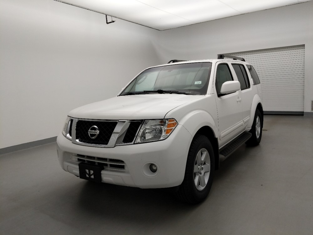 Used 2011 Nissan Pathfinder Driver Front Bumper