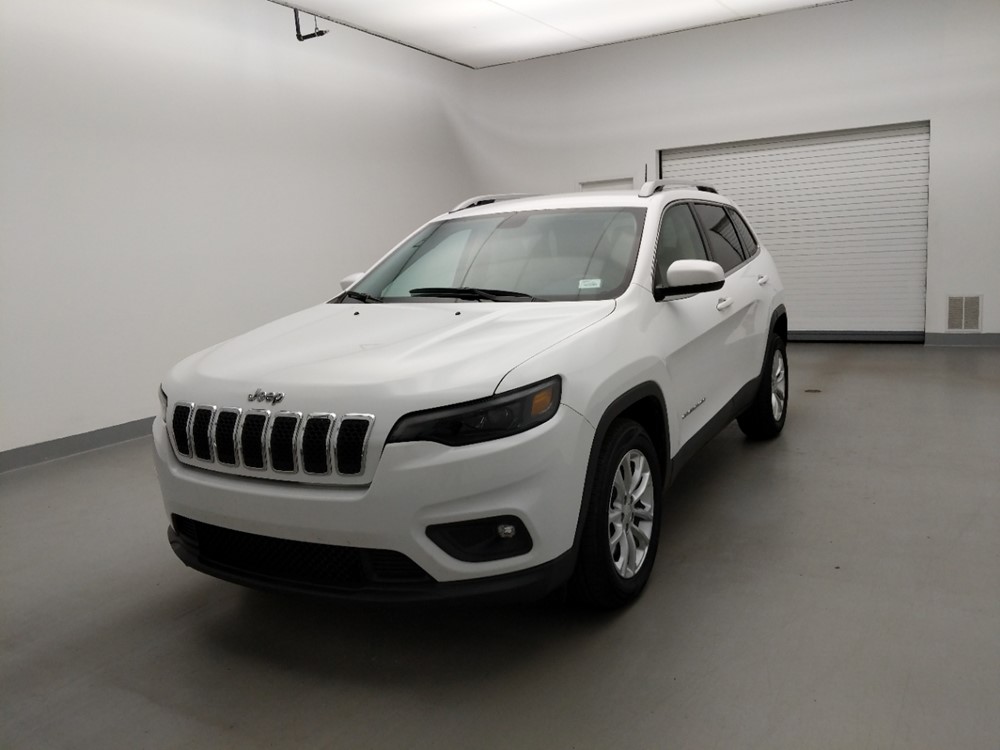 Used 2019 Jeep Cherokee Driver Front Bumper