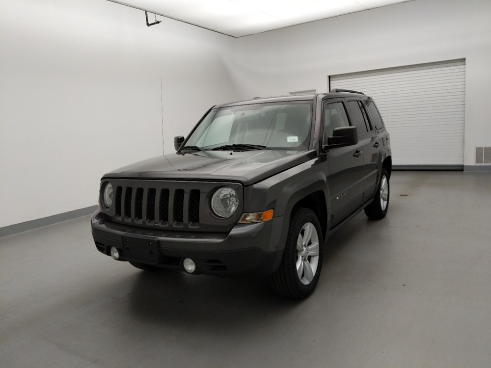 Used 2015 Jeep Patriot Driver Front Bumper