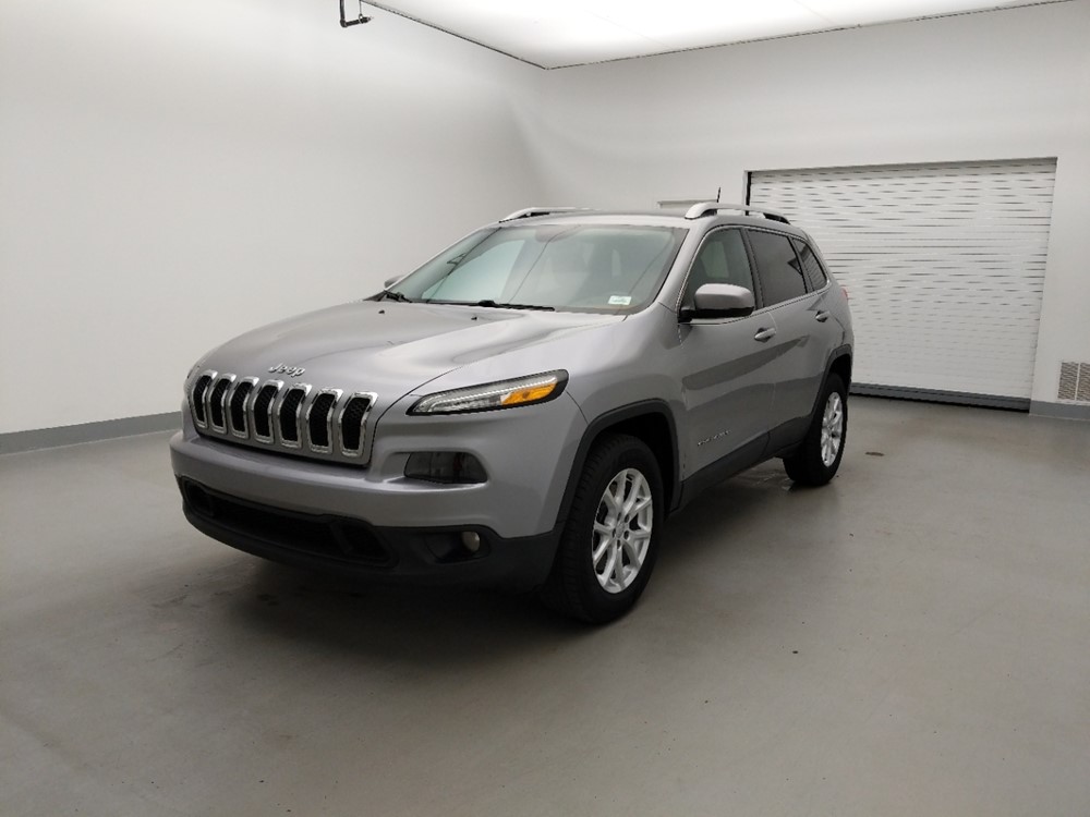 Used 2016 Jeep Cherokee Driver Front Bumper