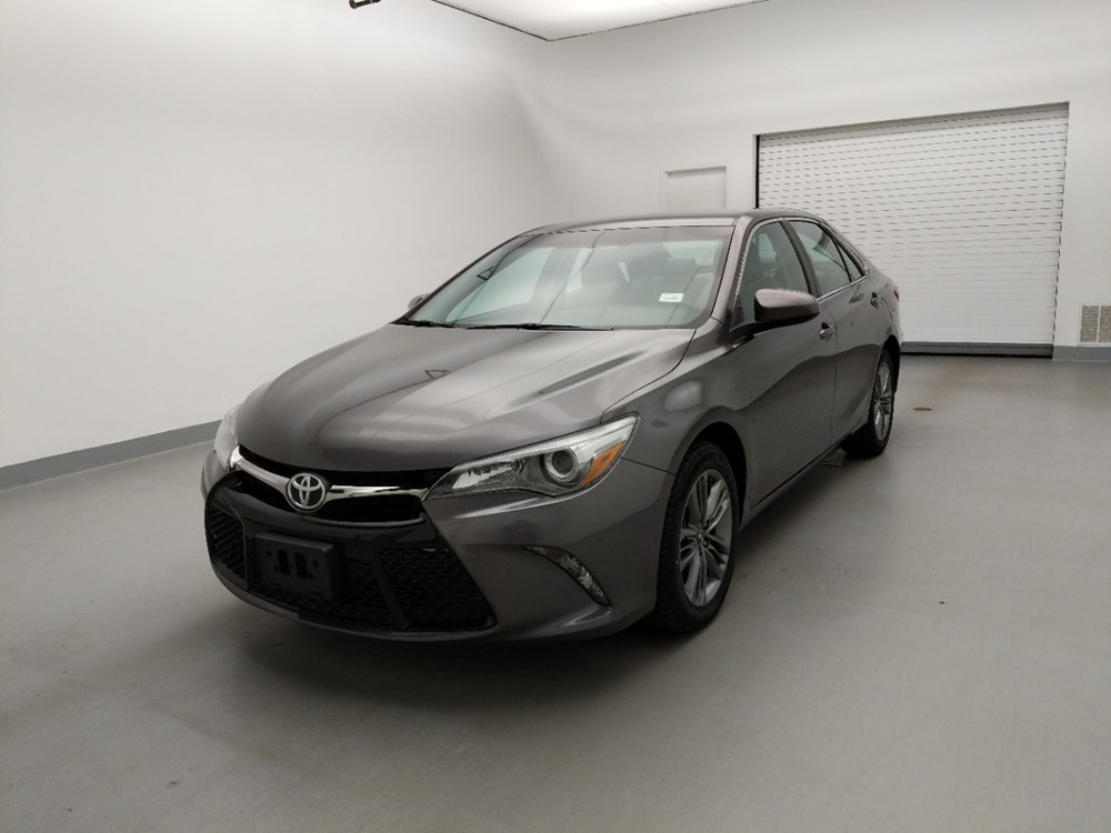 Used 2016 Toyota Camry Driver Front Bumper