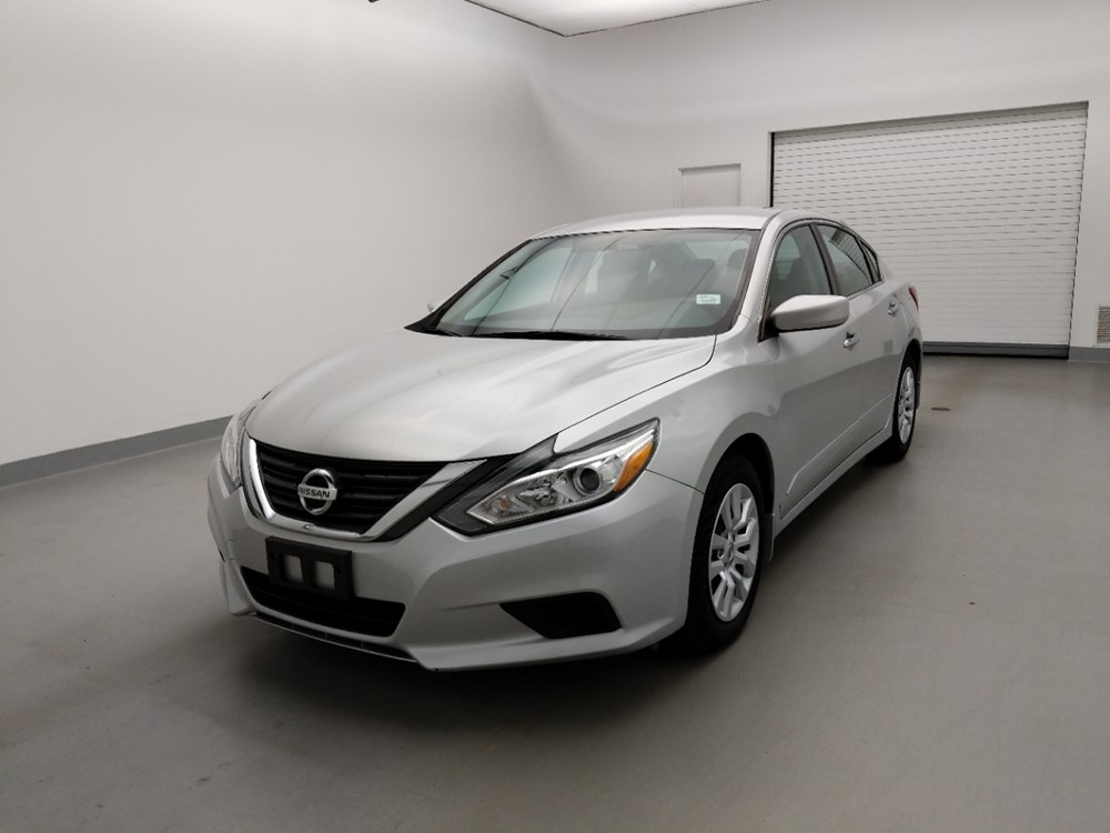 Used 2017 Nissan Altima Driver Front Bumper