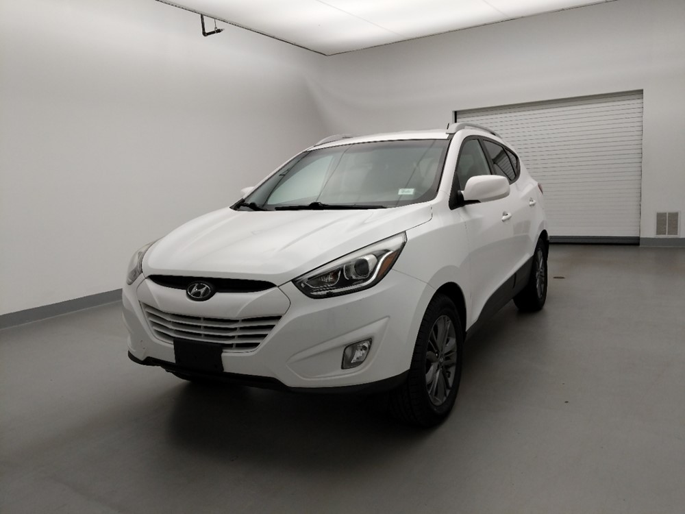 Used 2014 Hyundai Tucson Driver Front Bumper
