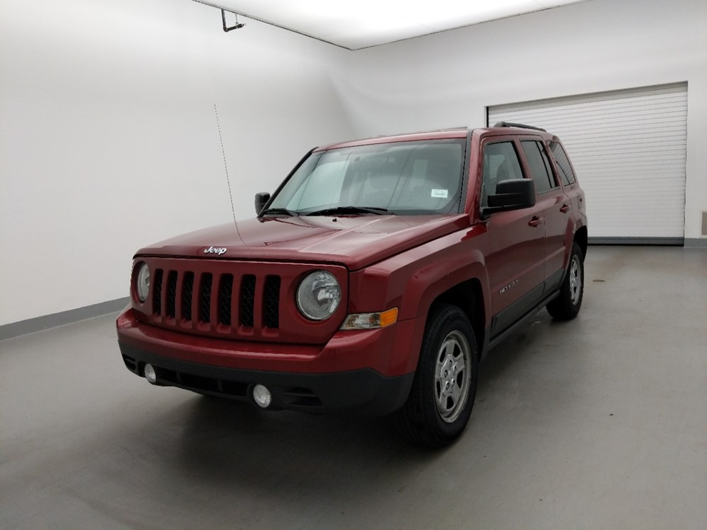 Used 2016 Jeep Patriot Driver Front Bumper