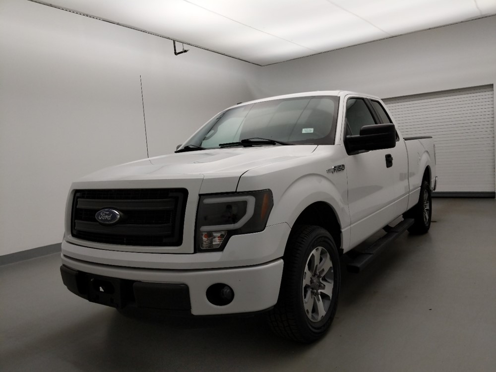 Used 2013 Ford F-150 Driver Front Bumper