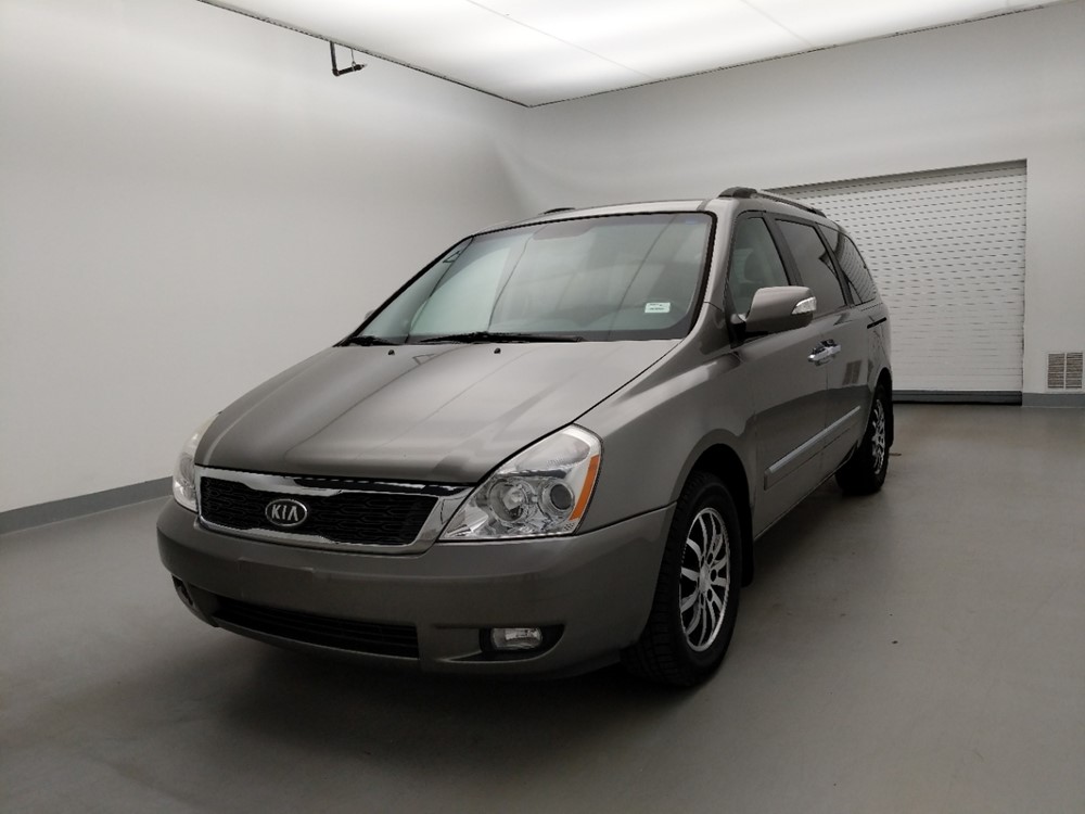 Used 2012 Kia Sedona Driver Front Bumper