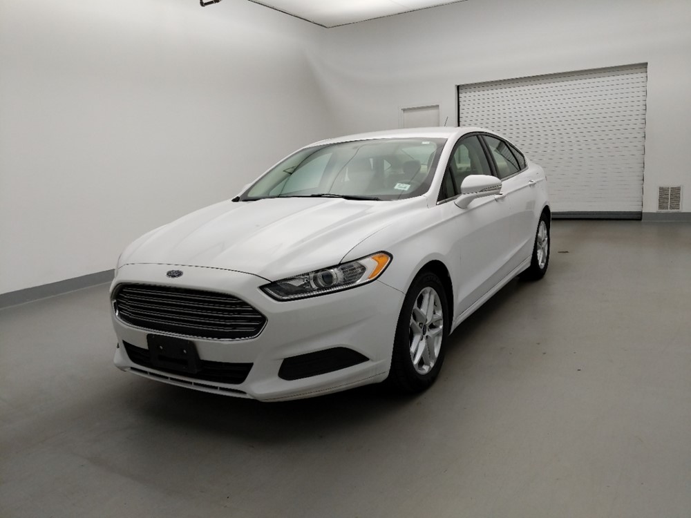 Used 2016 Ford Fusion Driver Front Bumper
