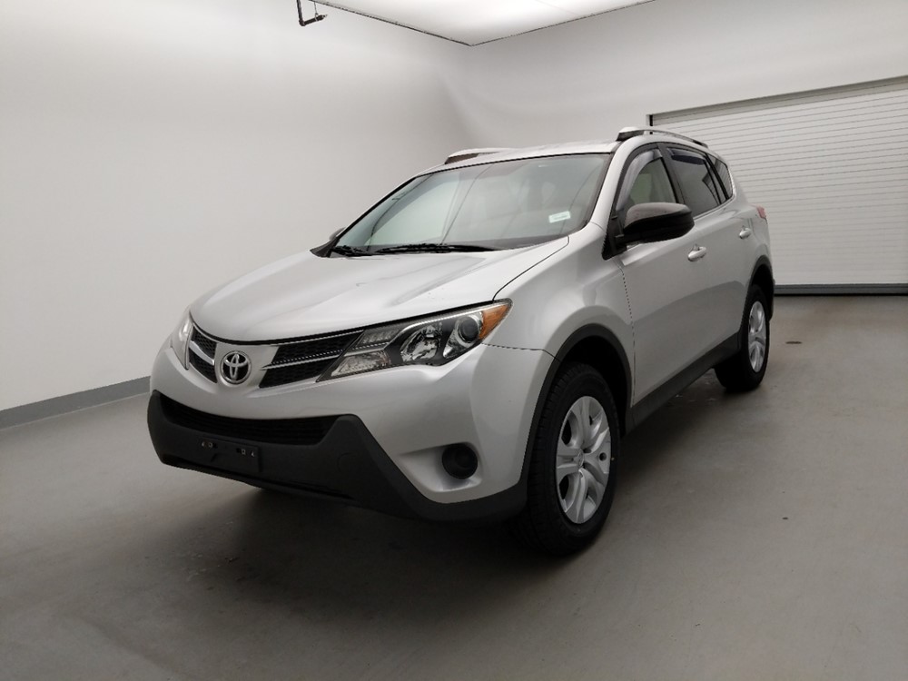 Used 2014 Toyota RAV4 Driver Front Bumper