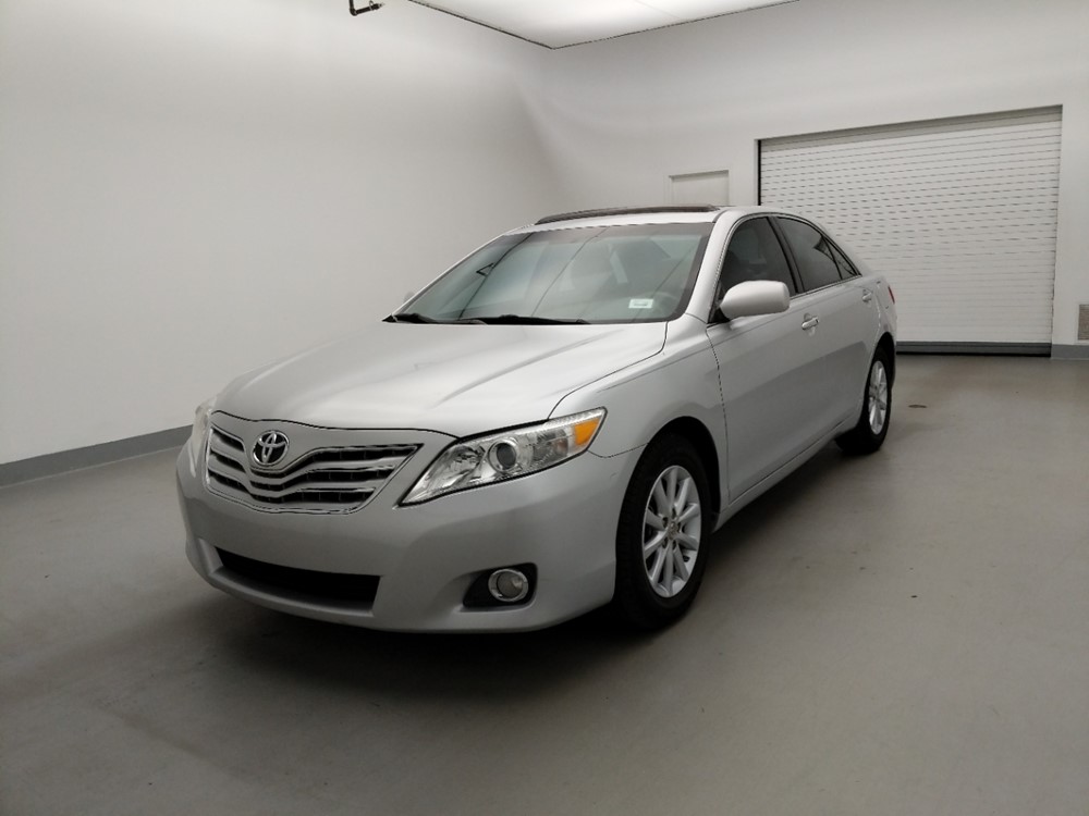 Used 2011 Toyota Camry Driver Front Bumper