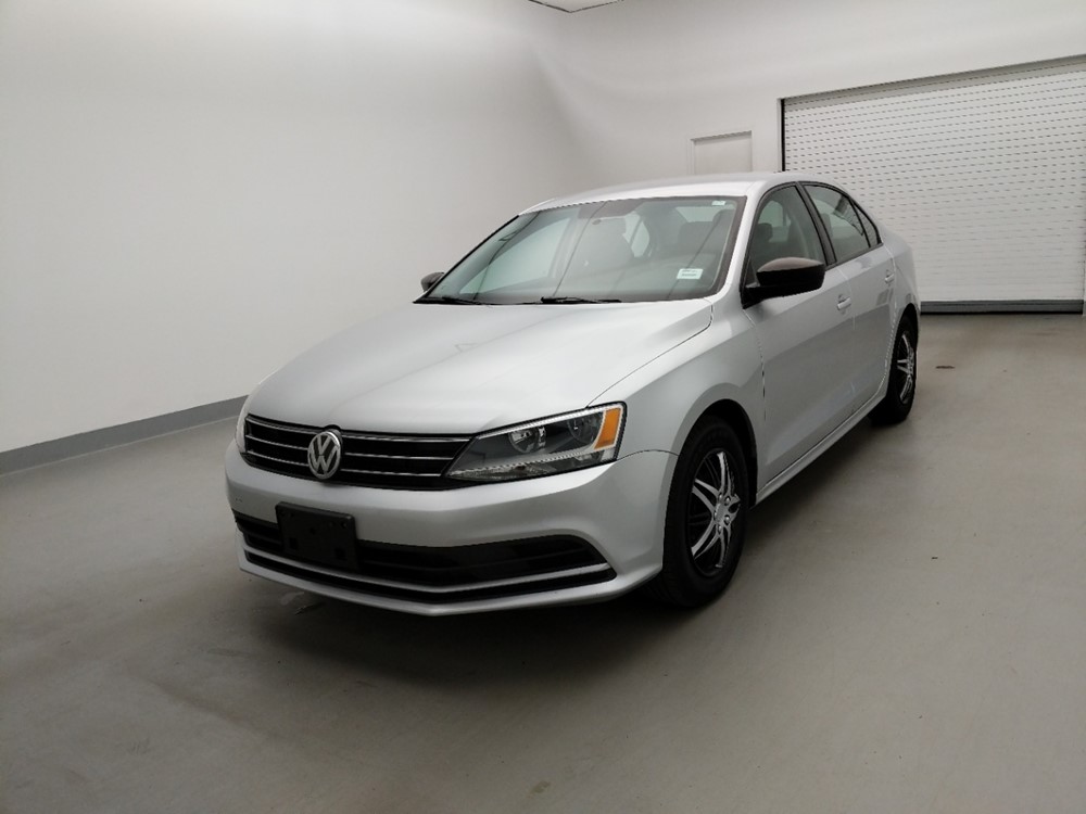 Used 2016 Volkswagen Jetta Driver Front Bumper