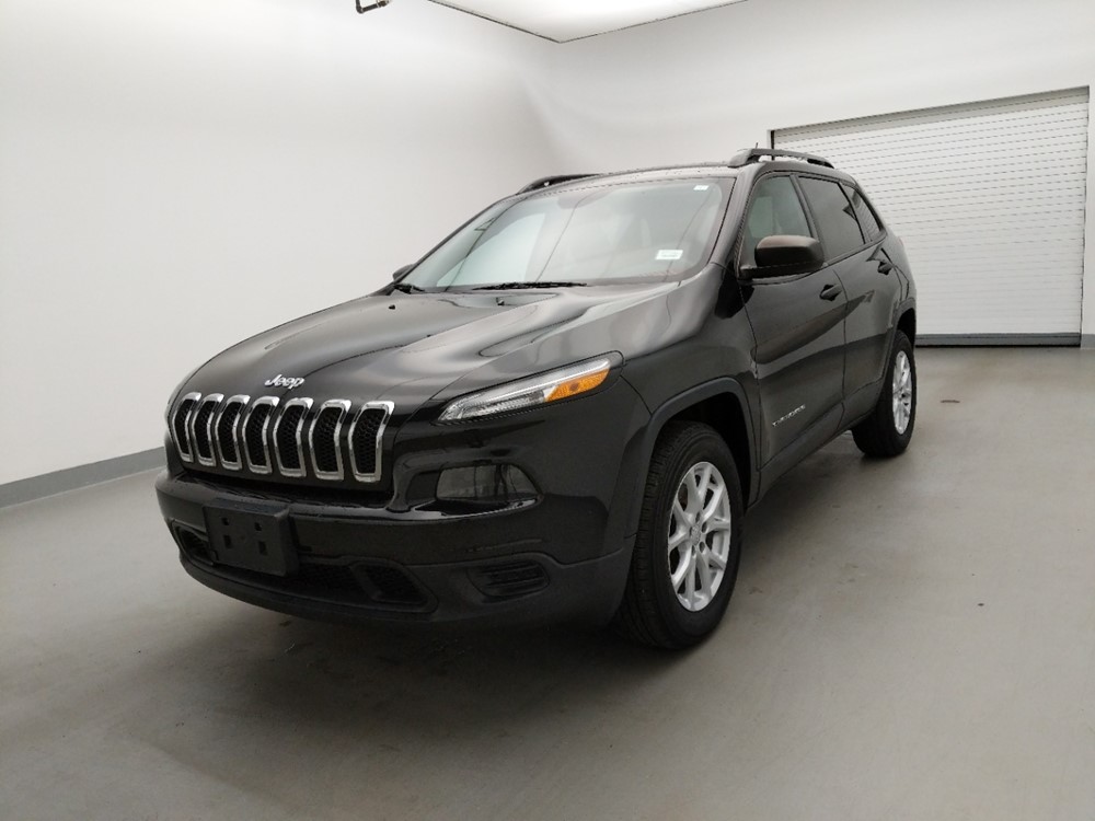 Used 2016 Jeep Cherokee Driver Front Bumper