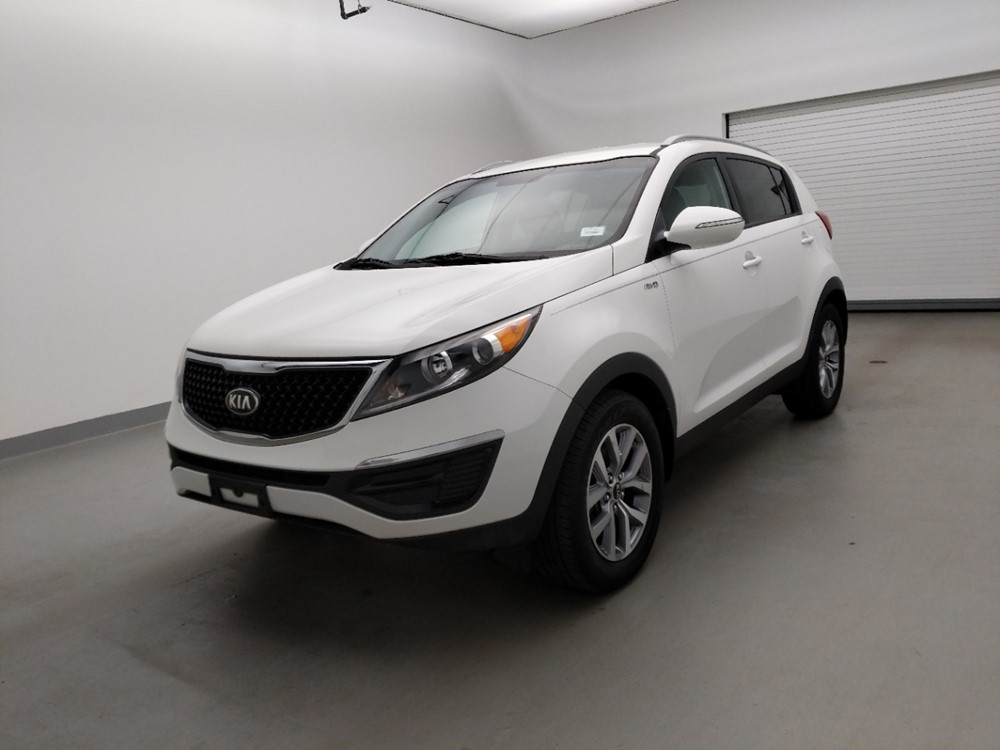 Used 2015 Kia Sportage Driver Front Bumper