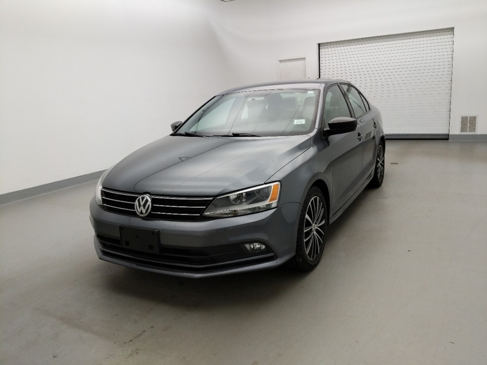 Used 2016 Volkswagen Jetta Driver Front Bumper