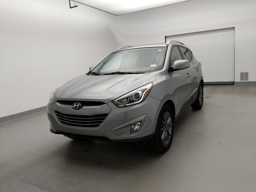 Used 2015 Hyundai Tucson Driver Front Bumper