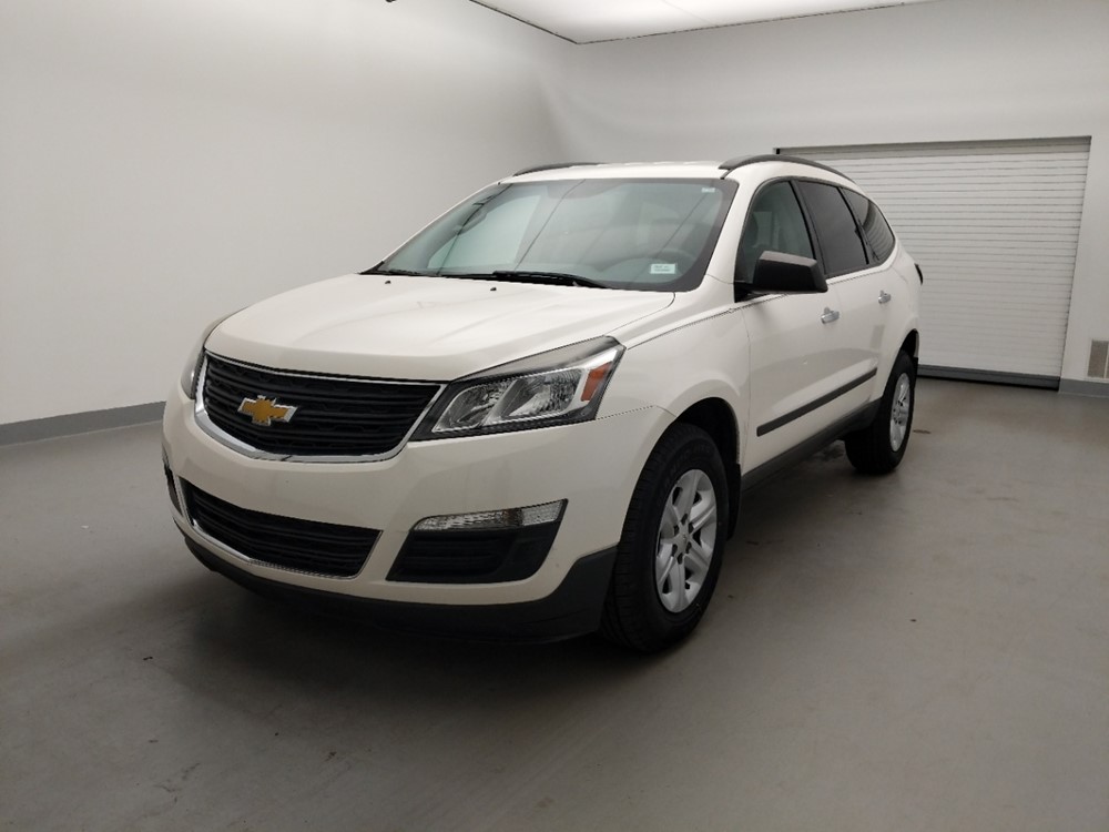 Used 2014 Chevrolet Traverse Driver Front Bumper