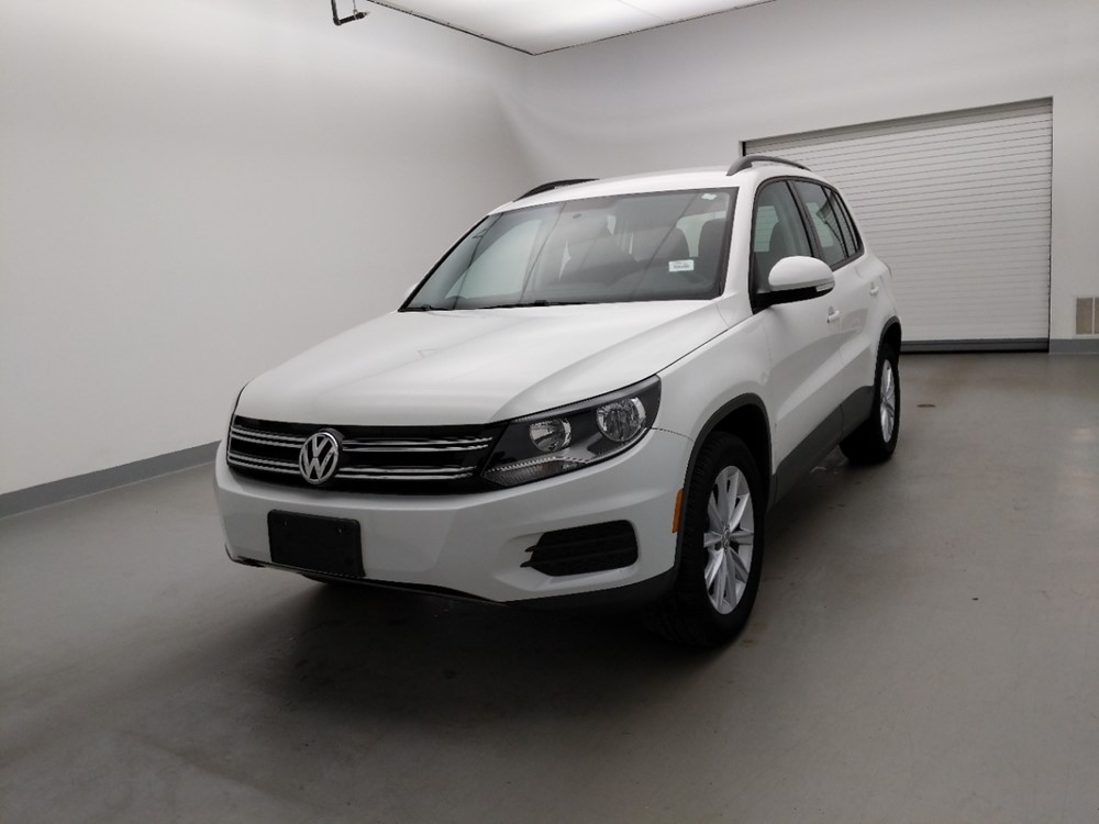 Used 2017 Volkswagen Tiguan Driver Front Bumper