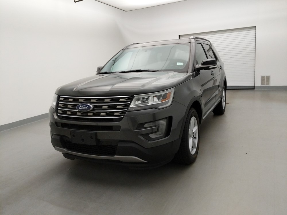 Used 2017 Ford Explorer Driver Front Bumper