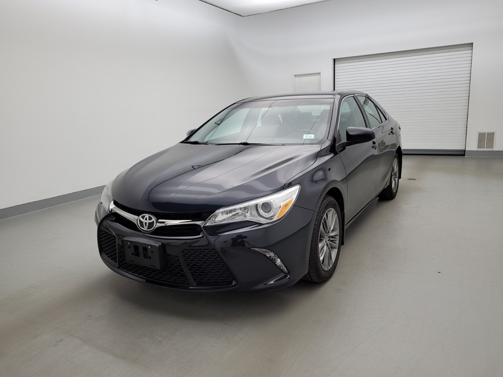 Used 2016 Toyota Camry Driver Front Bumper