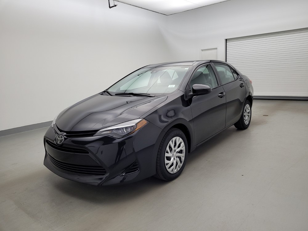 Used 2018 Toyota Corolla Driver Front Bumper