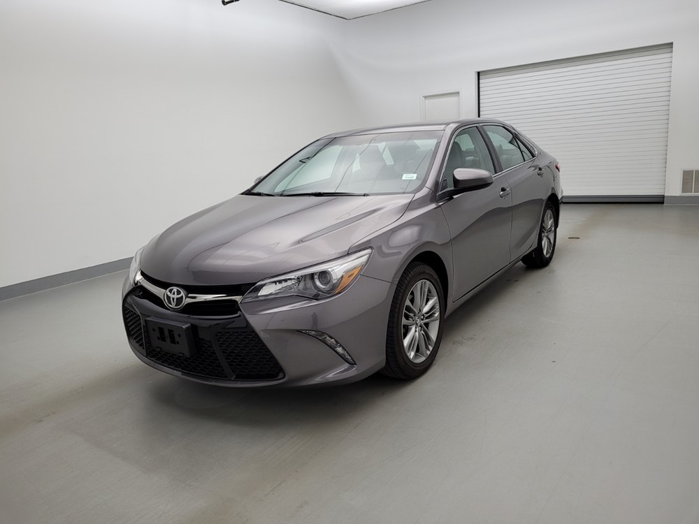 Used 2017 Toyota Camry Driver Front Bumper