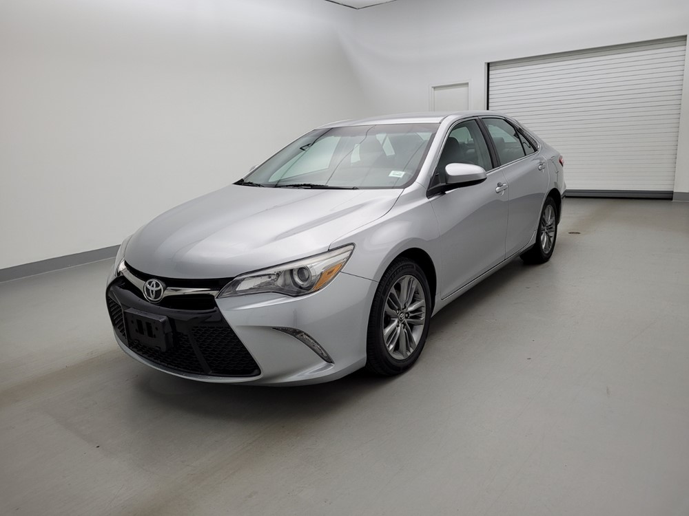 Used 2017 Toyota Camry Driver Front Bumper