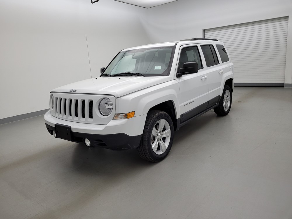 Used 2014 Jeep Patriot Driver Front Bumper