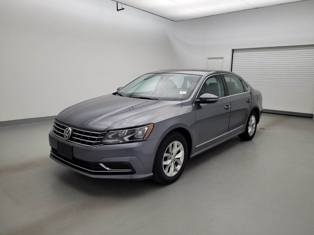 Used 2017 Volkswagen Passat Driver Front Bumper