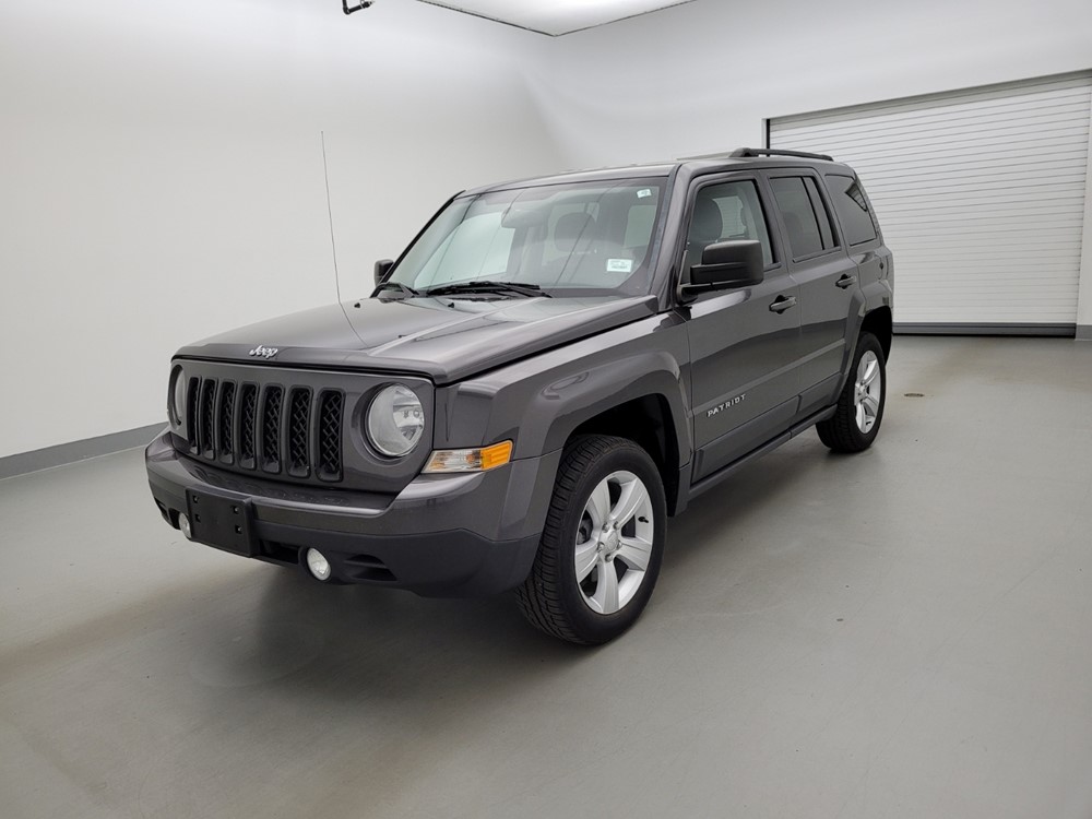 Used 2014 Jeep Patriot Driver Front Bumper