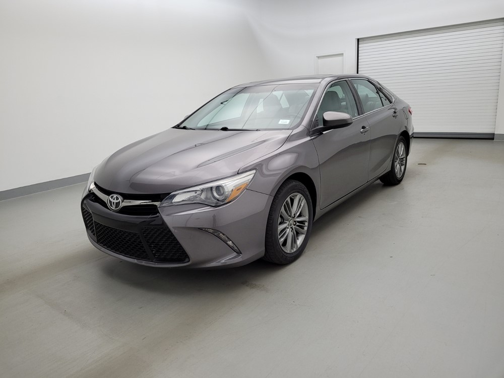 Used 2016 Toyota Camry Driver Front Bumper