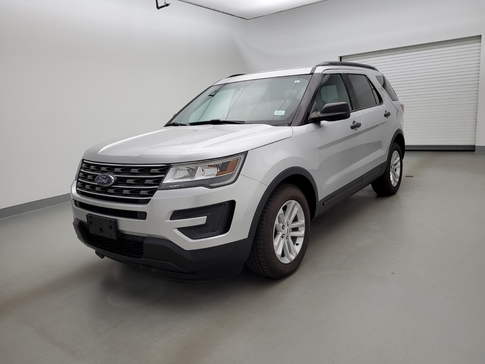 Used 2017 Ford Explorer Driver Front Bumper