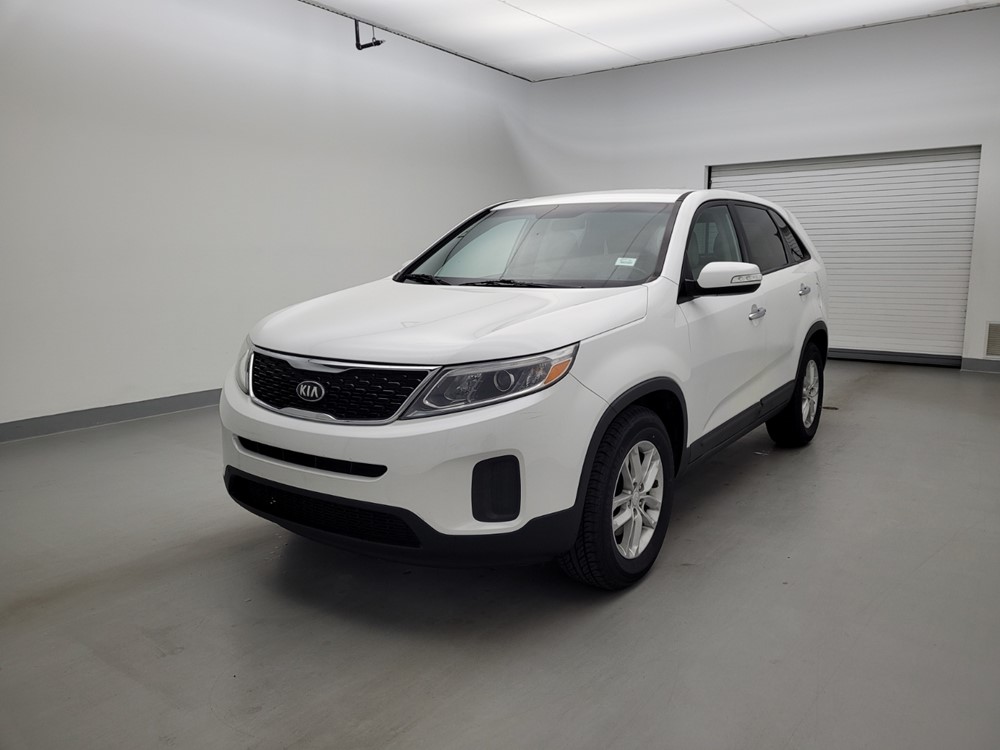 Used 2015 Kia Sorento Driver Front Bumper