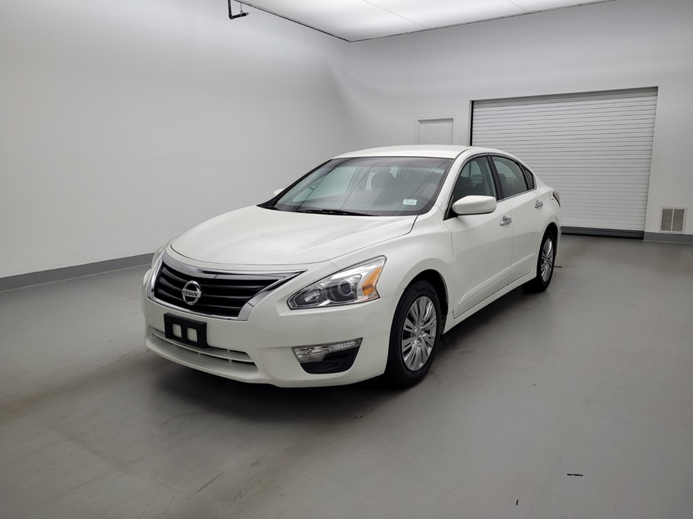 Used 2015 Nissan Altima Driver Front Bumper