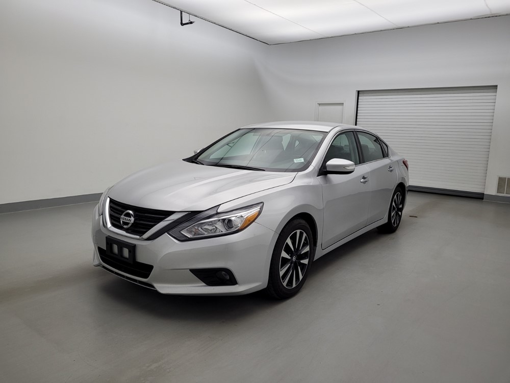 Used 2018 Nissan Altima Driver Front Bumper