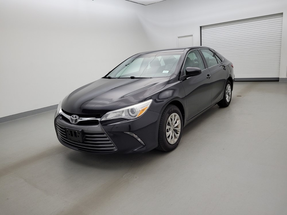 Used 2015 Toyota Camry Driver Front Bumper