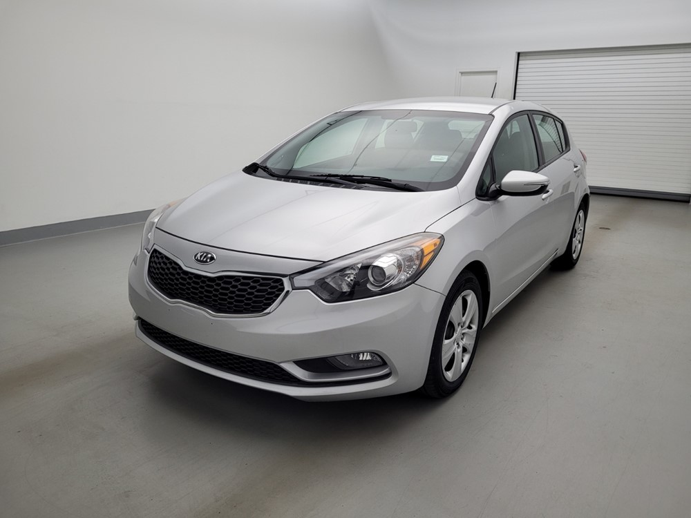 Used 2016 Kia Forte5 Driver Front Bumper