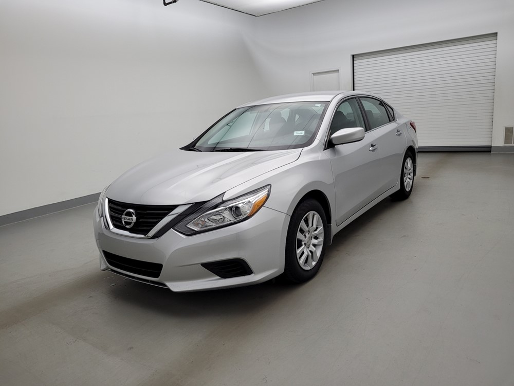 Used 2018 Nissan Altima Driver Front Bumper